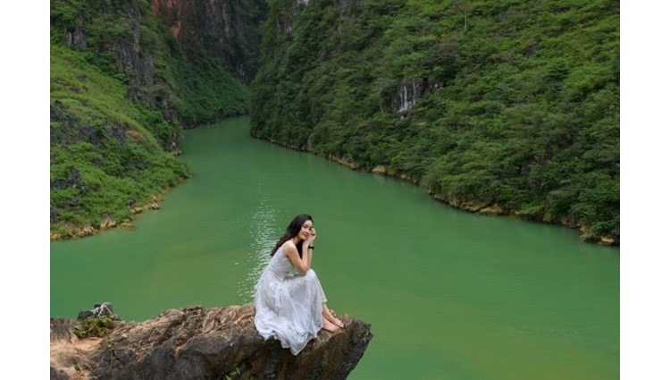 Về miền "đá nở hoa" mùa tam giác mạch, đừng bỏ qua 4 trải nghiệm có 1-0-2 ở Hà Giang này